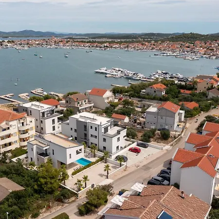 Villa Fgstar *