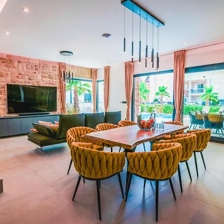 Fgstar Villa
